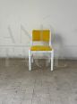 Set di 6 sedie vintage in legno bianco e tessuto giallo senape                            