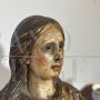 Scultura antica di Vergine in legno policromo, XVII secolo                            