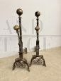 Coppia di alari antichi in ferro battuto e bronzo, XVII secolo                            