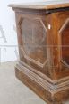 Cassapanca antica reggiana in noce massello con losanghe, XVII secolo
