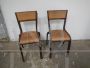 Set di 4 sedie Mullca bordeaux impilabili con seduta in legno chiaro, anni '60