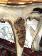 Console in stile barocco veneziano intagliata, dipinta e dorata