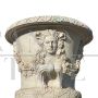 Coppia di grandi vasi da giardino in marmo bianco in stile antico