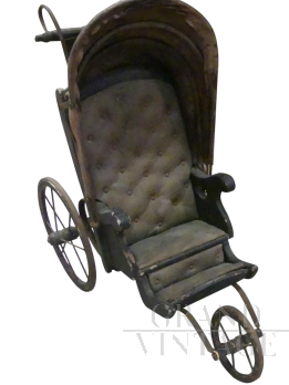 Carrozzina giocattolo antica dell'800