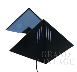 Coppia di lampade da tavolo vintage a piramide in vetro blu, anni '70                            