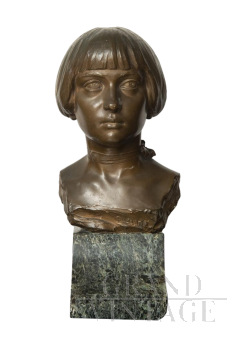 Durarri - Scultura antica in bronzo con busto di donna, Francia XX secolo