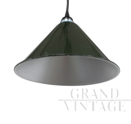 Lampada a sospensione industriale a cono in metallo verde, anni '70