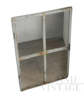 Specchio a finestra, stile industriale anni '50                            
