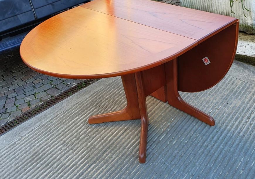 Gplan dropleaf extendable console table Grand Vintage