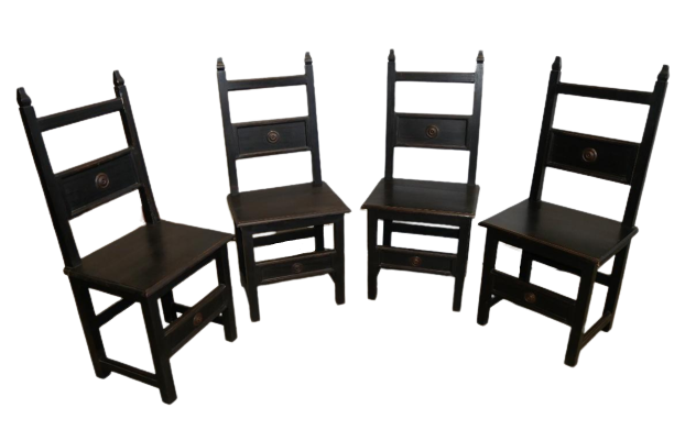 Set di quattro sedie antiche in rovere tinto nero, primi '900                            