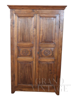 Armadio lombardo antico degli inizi dell'800 in pioppo massello                            
