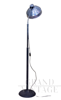 Lampada piantana industriale in alluminio satinato                            