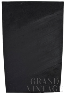 Monocromia ottica - dipinto di Andrea Busnelli in sabbia, colla e acrilico nero                            