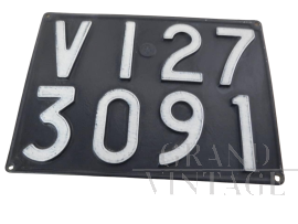 Targa automobilistica vintage Vicenza VI27                            