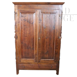 Antique poplar wardrobe from the mid-19th century