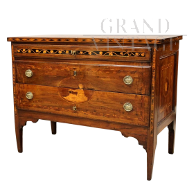 Louis XVI dresser in inlaid walnut, Lombardy - Italy 18th century
