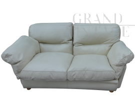 Pair of Poltrona Frau sofas, original Poppy model from the 70s