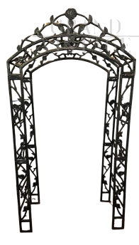 Large cast iron climbing rose arch