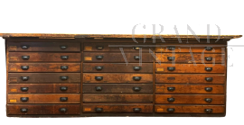 Industrial printer's counter with 20 drawers