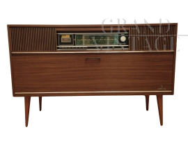 Grundig radio cabinet from the 70s working with turntable