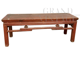 Red lacquered Chinese bench from the early 1900s