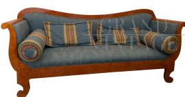 Three-seater Biedermeier sofa, with wave backrest