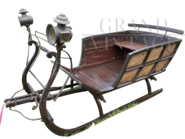 Antique wooden sleigh