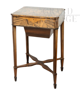 Antique Napoleon III work table inlaid with precious exotic woods