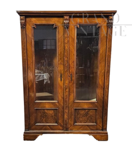 Antique display cabinet in carved walnut wood