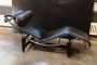 90s Bauhaus-inspired chaise longue in black leather