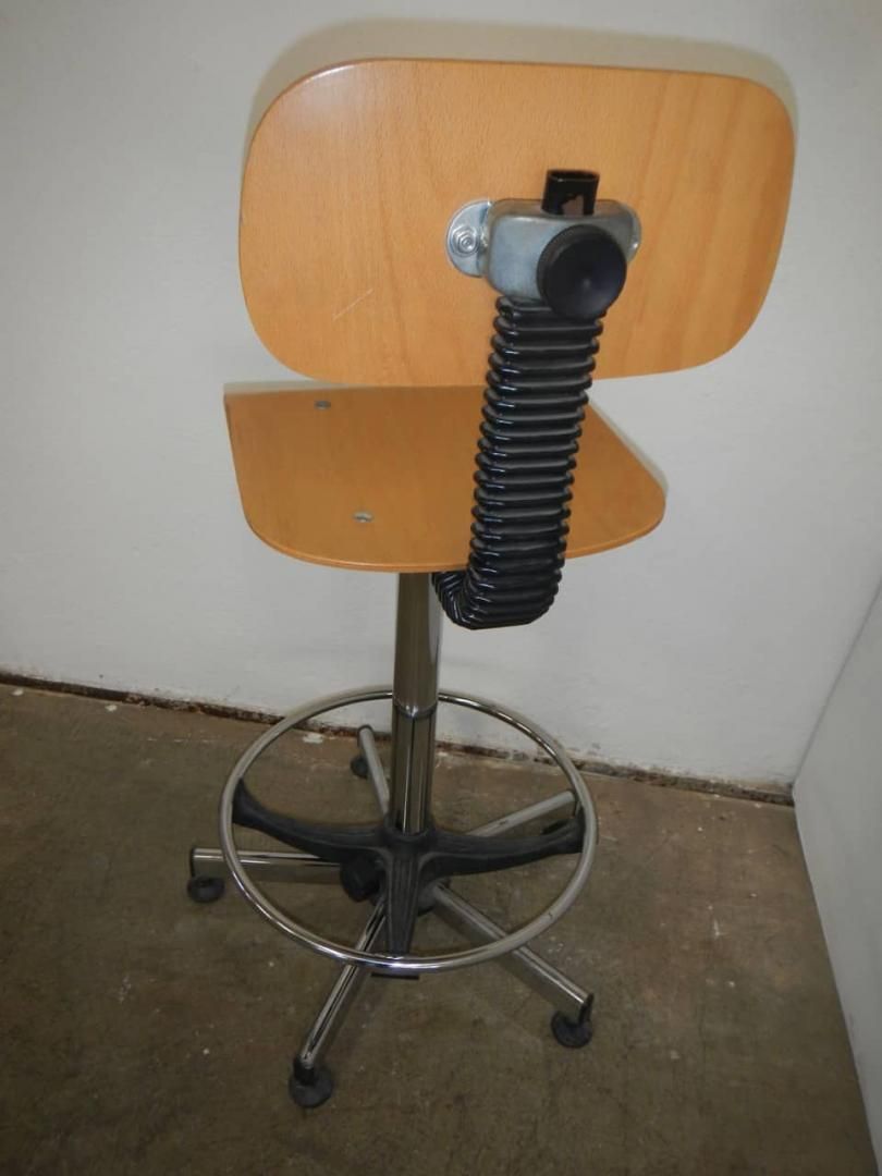 Vintage office stool with backrest and wheels, 1980s