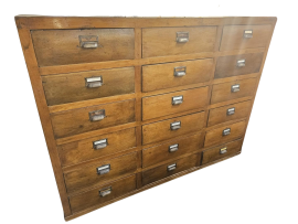 Large vintage tailor's chest of drawers from the early 1900s