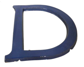 Grande lettera D in terracotta blu, anni '40