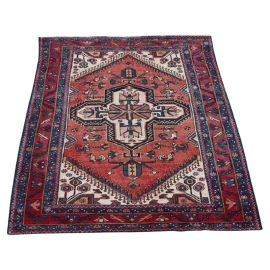 Hand-knotted 1930s Caucasian Kazak carpet, 147 x 208 cm                            
                            