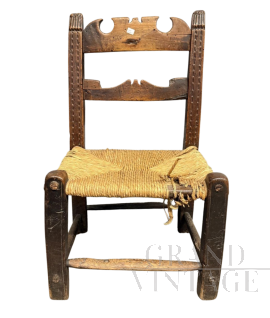 Antique and rare 17th century children's chair in walnut and straw