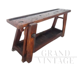 Antique carpenter's bench table from the early 19th century in oak with vice