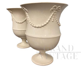 Pair of antique Victorian glazed ceramic vases from the 19th century