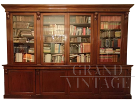 Important English Victorian bookcase, 19th century