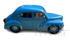 Aroutcheff model of Gil Jourdan in his blue Renault 4CV