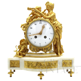 Napoleon III pendulum clock in gilded bronze and marble, 1800