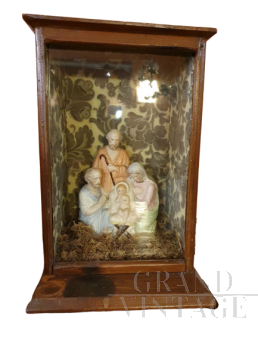 HOLY FAMILY IN WOODEN DISPLAY CASE