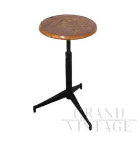 Fixed round vintage three-legged stool, 1960s