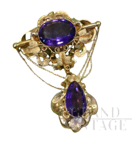 Antique Bourbon gold brooch with amethysts