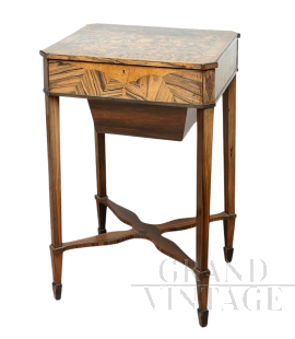 Antique Napoleon III work table inlaid with precious exotic woods