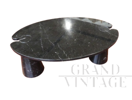 Oval coffee table designed by Angelo Mangiarotti in black Marquina marble