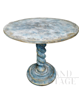 Round shabby chic vintage coffee table