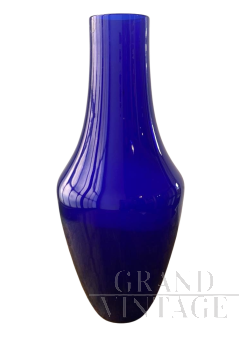 Blue Murano glass vase signed Laura De Santillana