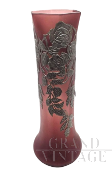 Art Nouveau vase in amethyst purple glass with metal decorations, 1920s