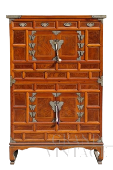 Antique Korean cupboard or wardrobe cabinet from the late 19th century