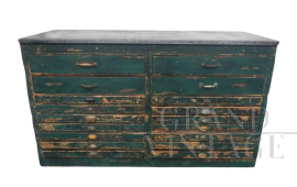 Cassettiera industriale da tipografia in pittura verde, 1950                            